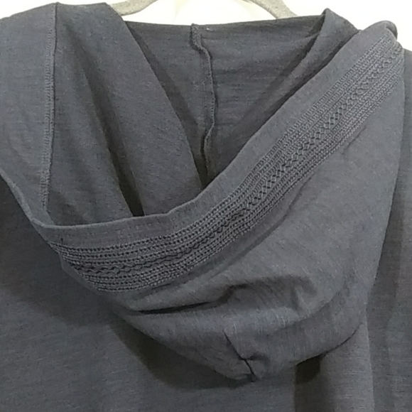 V Sport by Venezia Embridered hoodie - Picture 6 of 6